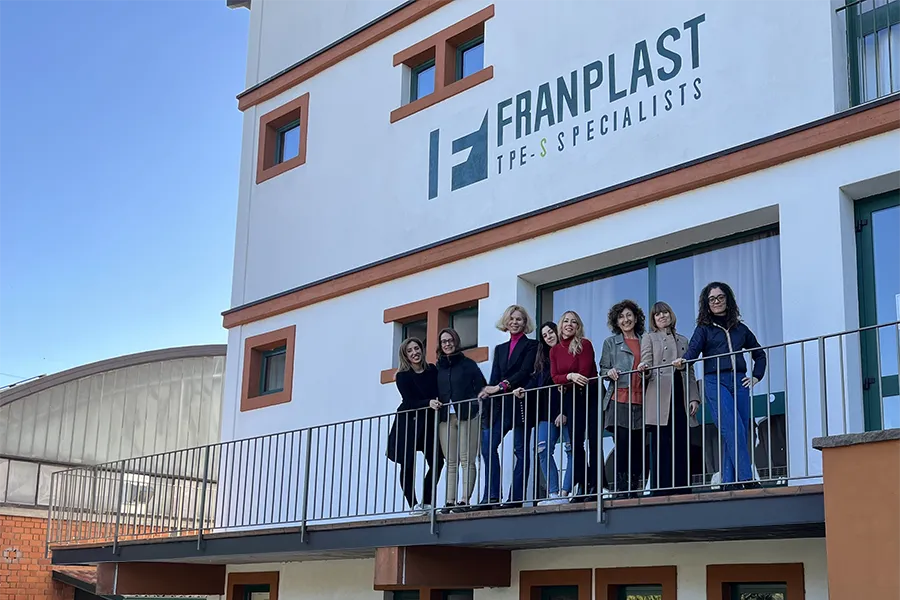 image-ragazze-franplast image ragazze franplast